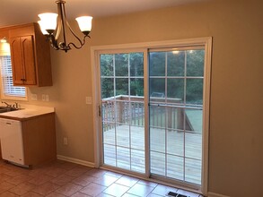 4466 Timberwood Dr in Gastonia, NC - Building Photo - Building Photo