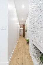 4107 QC-335 in Montréal, QC - Building Photo - Building Photo