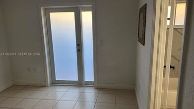 10172 SW 159th Ave in Miami, FL - Building Photo - Building Photo