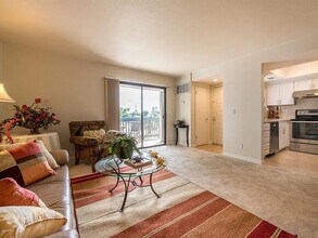 707 San Conrado Ter, Unit A in Sunnyvale, CA - Building Photo - Building Photo