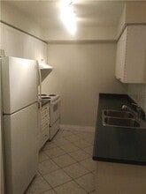 55-455 Strathaven Dr in Mississauga, ON - Building Photo - Building Photo