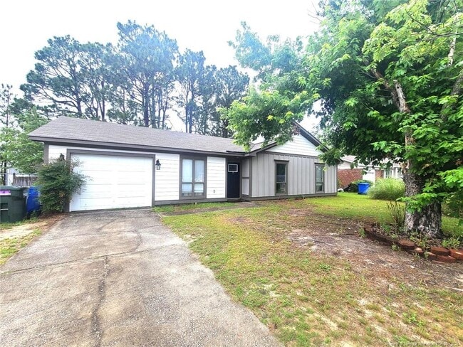 1540 Graystone Rd in Fayetteville, NC - Building Photo - Building Photo