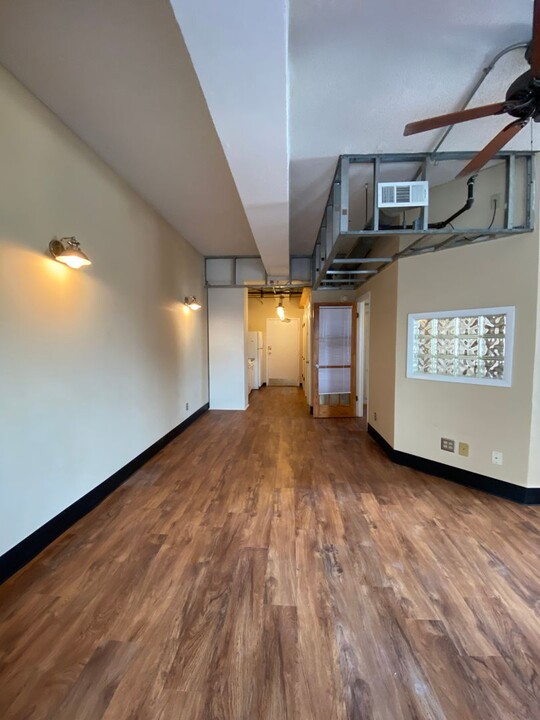 131 E Broad St in Athens, GA - Building Photo