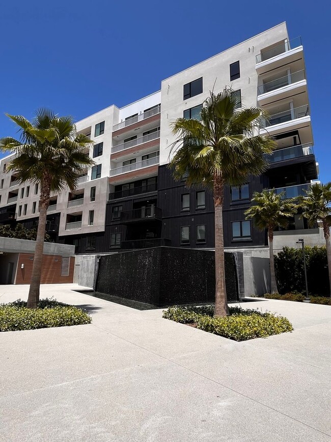 property at 3609 Rivington
