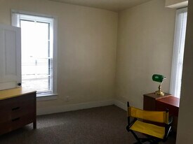 533 Elizabeth St, Unit 533 Elizabeth in Ann Arbor, MI - Building Photo