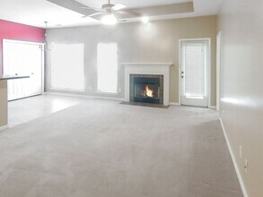 308 Park Village Dr in Alabaster, AL - Building Photo - Building Photo