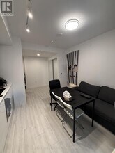 230 Simcoe St in Toronto, ON - Building Photo - Building Photo