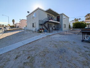 841 N Bruce St in Las Vegas, NV - Building Photo - Building Photo