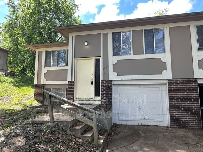 7233 Gilmore Ave in Kansas City, KS - Building Photo - Building Photo