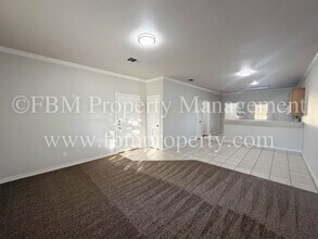 706 Biloxi Dr in Ennis, TX - Building Photo - Building Photo