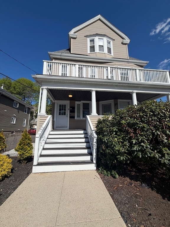 property at 11 Banks St