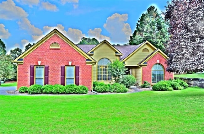 property at 450 Running Fawn Dr