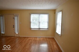 516 E 10th St in Indianapolis, IN - Building Photo - Building Photo