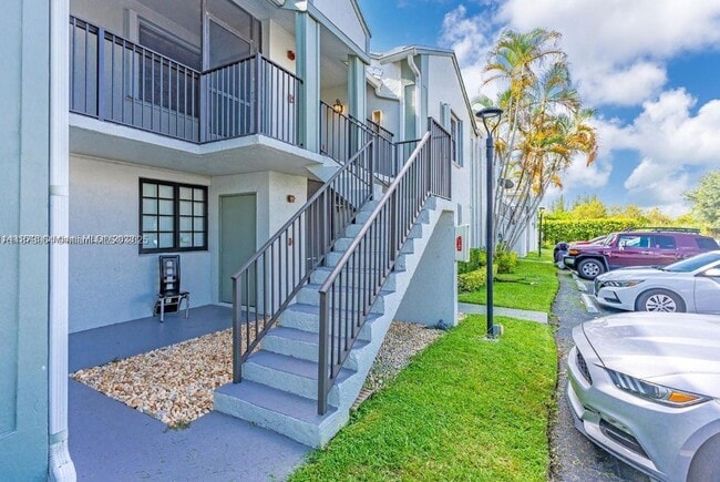 property at 1331 S Franklin Ave