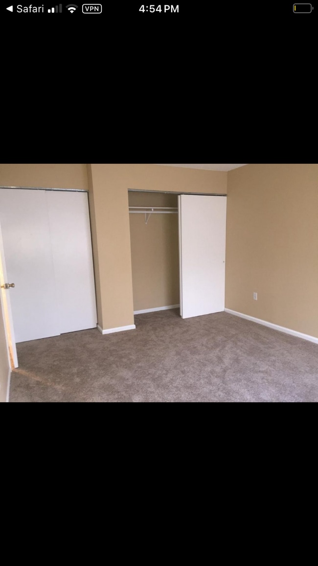 1718 Hunters Trail