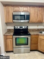 1905 N Glen Dr in Glen Mills, PA - Building Photo