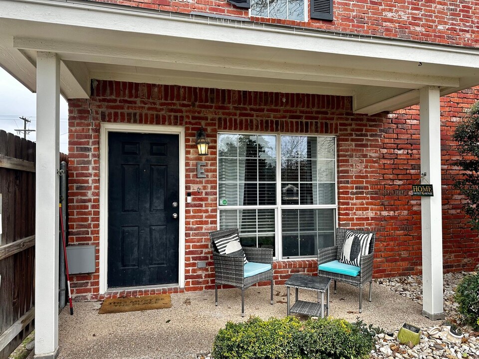1809 S 11th St in Waco, TX - Building Photo