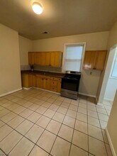 877 S 16th St in Newark, NJ - Building Photo - Building Photo