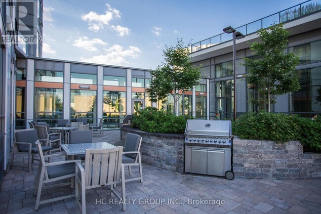 185-185 Bonis Ave in Toronto, ON - Building Photo - Building Photo