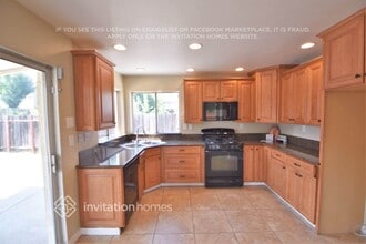 973 Celestine Cir in Vacaville, CA - Foto de edificio - Building Photo