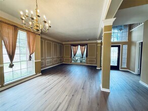 16523 Town Lake Ct in Houston, TX - Building Photo - Building Photo