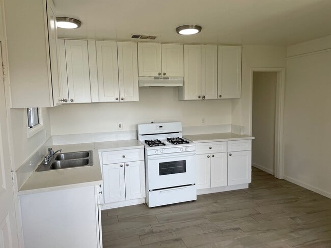 24266 Virginia Ln in Moreno Valley, CA - Building Photo - Building Photo