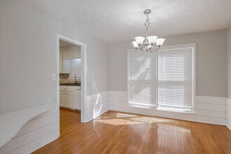 2175 Wenlok Trail in Marietta, GA - Building Photo - Building Photo