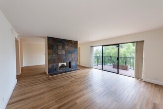 2201 Via Carrillo, Unit 2201 Via Carillo Palos Ve in Palos Verdes Estates, CA - Building Photo - Building Photo