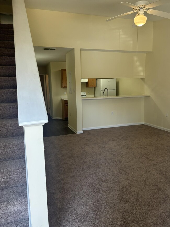 2738 W Tharpe St in Tallahassee, FL - Building Photo - Building Photo