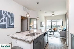 44 Braves Ave in Lawrenceville, GA - Building Photo