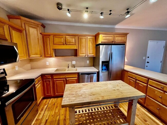 1421 Peachtree St NE in Atlanta, GA - Building Photo - Building Photo