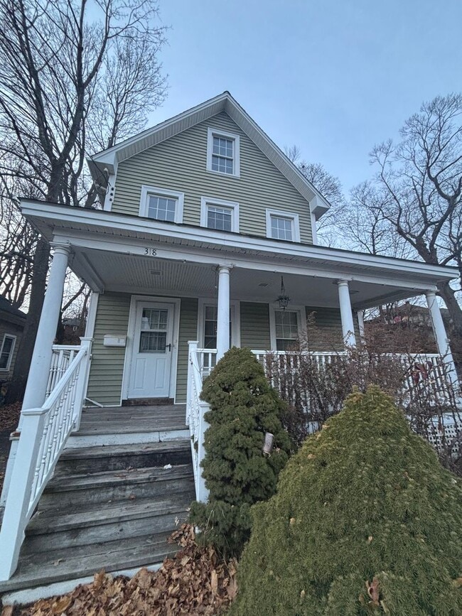 property at 318 Front St