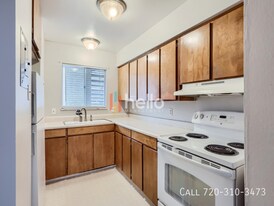 515 Sunset Rd in Colorado Springs, CO - Building Photo