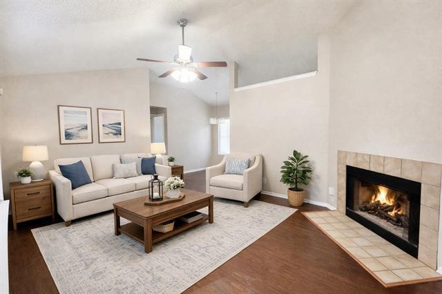 216 Freedom Ln in Arlington, TX - Building Photo - Building Photo