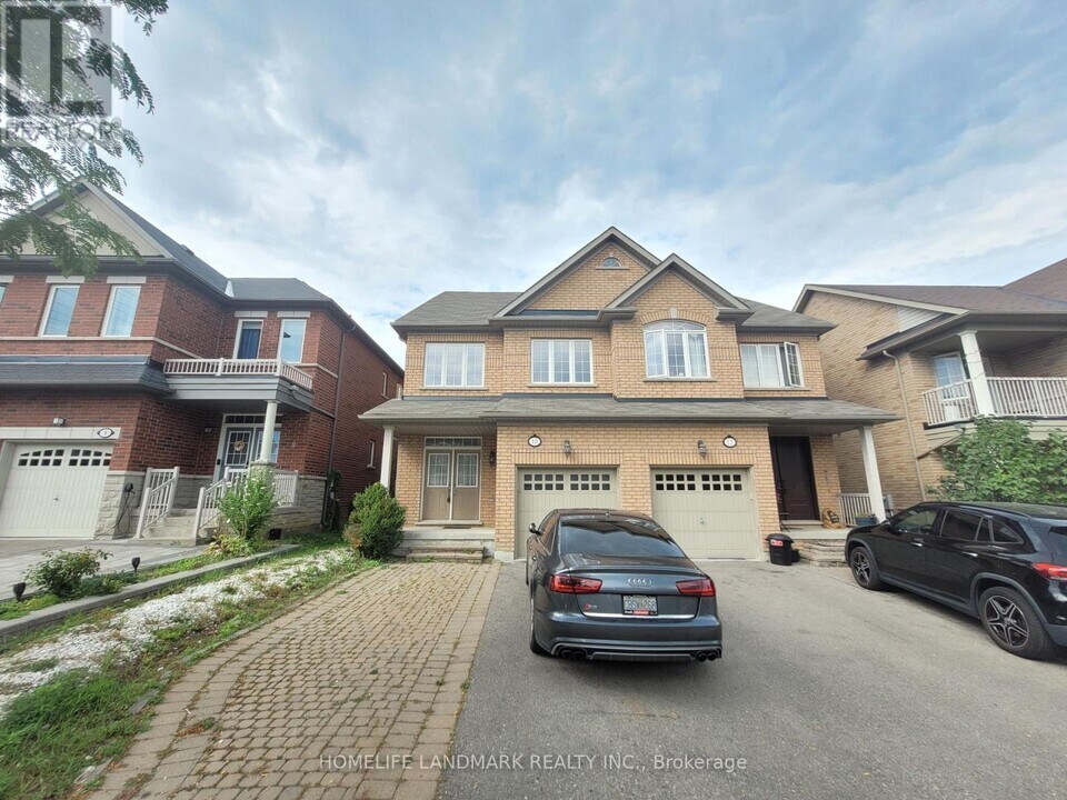 10 Blue Grouse Rd in Vaughan, ON - Building Photo