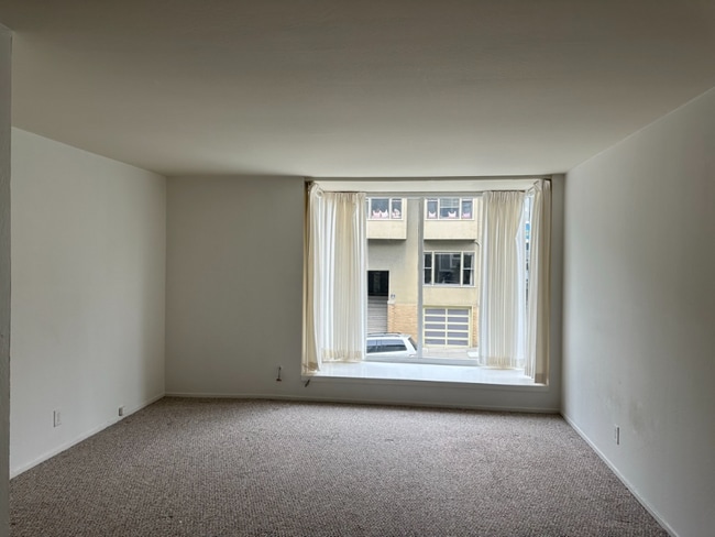 241 Francisco St in San Francisco, CA - Building Photo - Building Photo