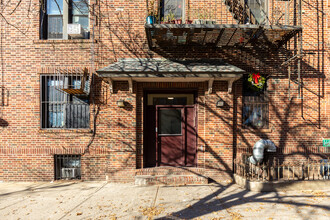 One Sunset Park in Brooklyn, NY - Foto de edificio - Building Photo