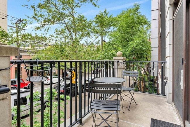 1300 Grand St in Hoboken, NJ - Building Photo - Building Photo