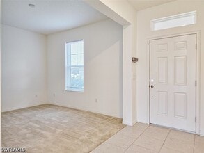 13715 Garden Hills Dr in Spring Hill, FL - Building Photo - Building Photo