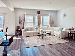 993 Deaton Dr in Fuquay Varina, NC - Building Photo - Building Photo