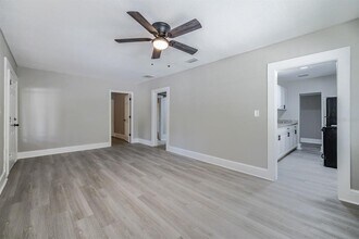 1401 12th St S in St. Petersburg, FL - Building Photo - Building Photo