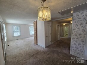 142 Harris St in Rutherfordton, NC - Building Photo - Building Photo