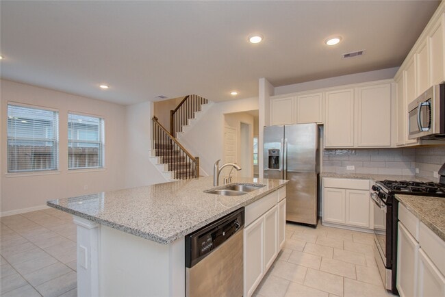 18819 Fulvetta Haven Way