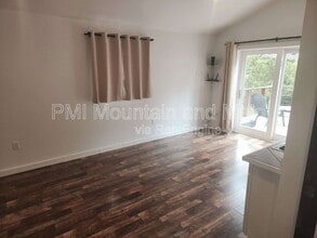 52 Lon Israel Rd in Candler, NC - Building Photo - Building Photo
