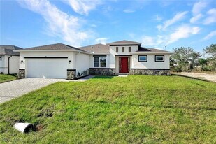 1414 NE 6th Ave in Cape Coral, FL - Building Photo