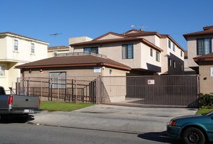 4827 W 118th Pl in Hawthorne, CA - Building Photo