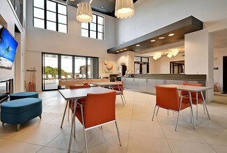 930 NoMo in Charleston, SC - Building Photo - Building Photo