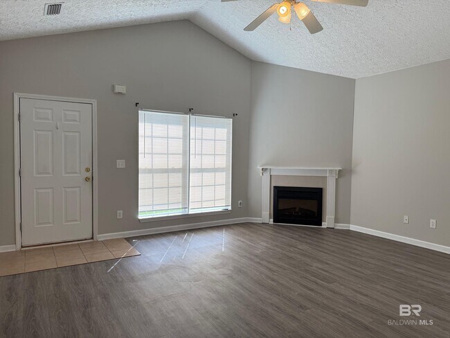 1305 Dominoe Trail in Foley, AL - Building Photo - Building Photo