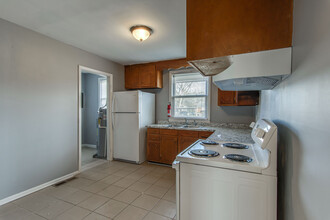 3259 Panorama Dr in Nashville, TN - Foto de edificio - Building Photo