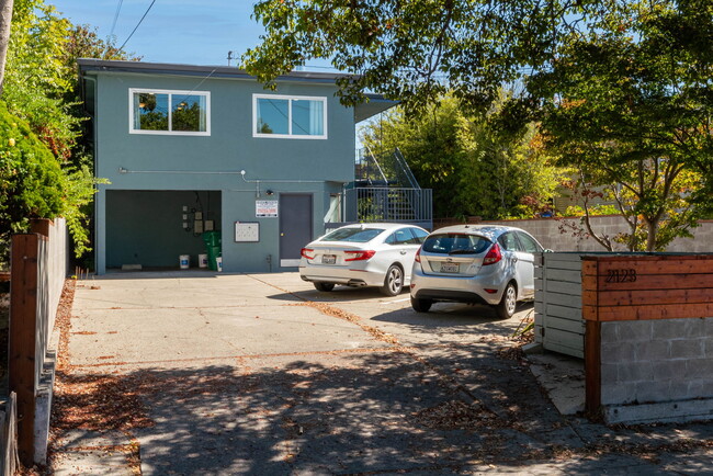 2123 Spaulding Ave in Berkeley, CA - Building Photo - Building Photo